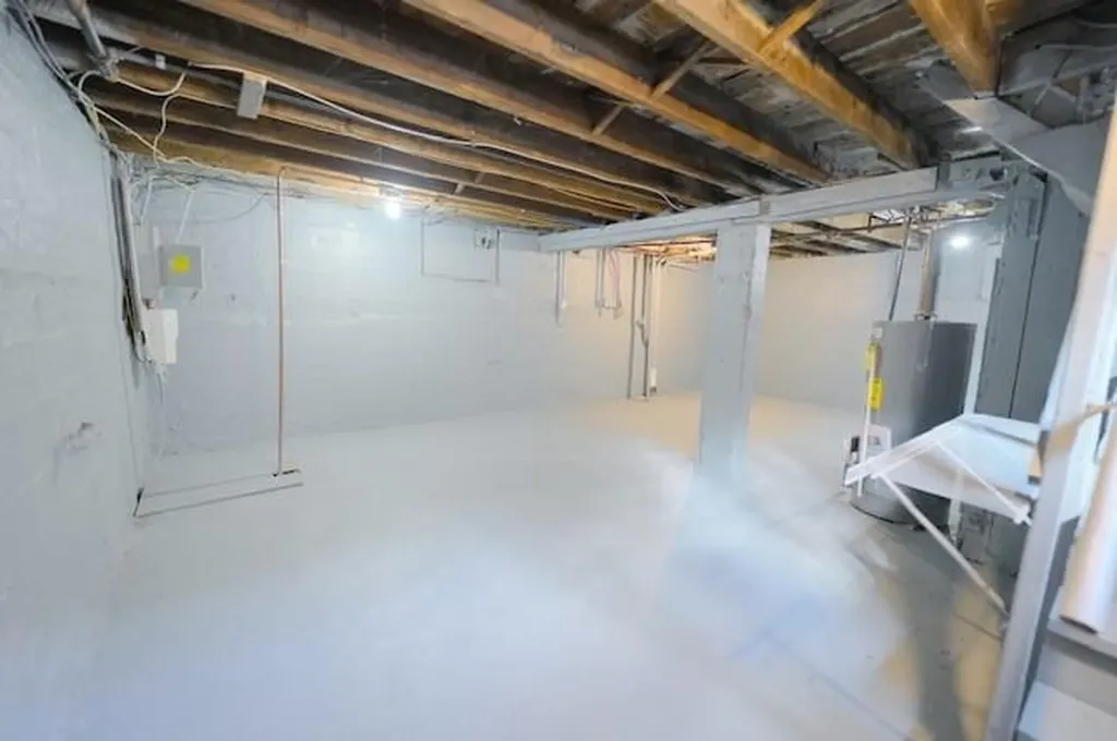 37 Rill Street Providence RI 02909