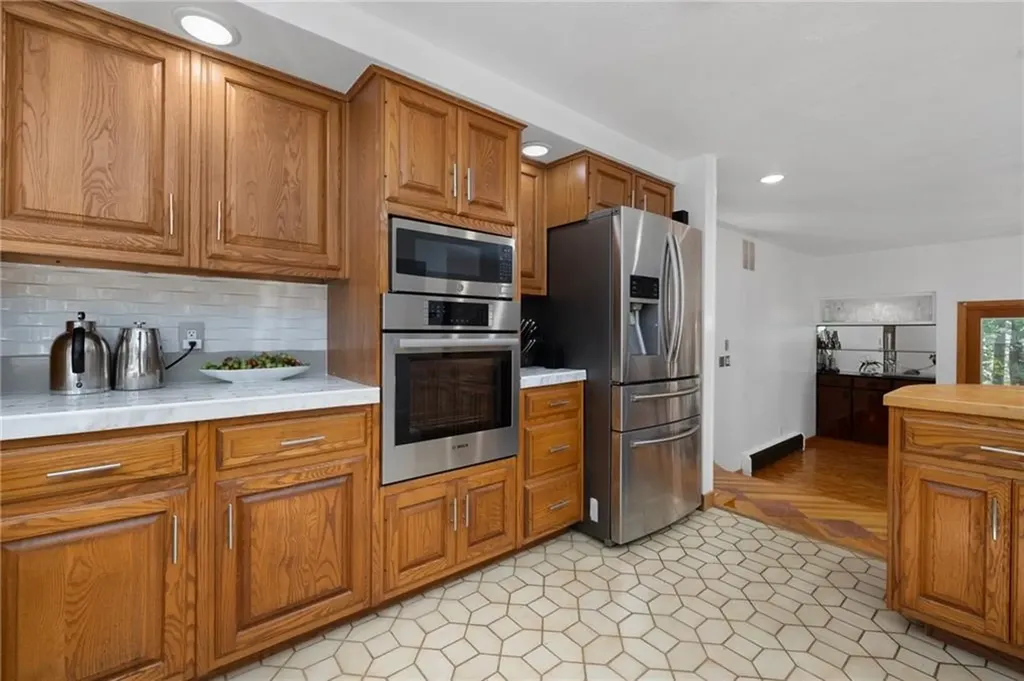 1605 Hill Farm Road Coventry RI 02816