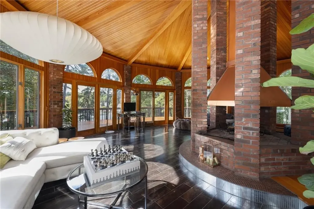 1605 Hill Farm Road Coventry RI 02816