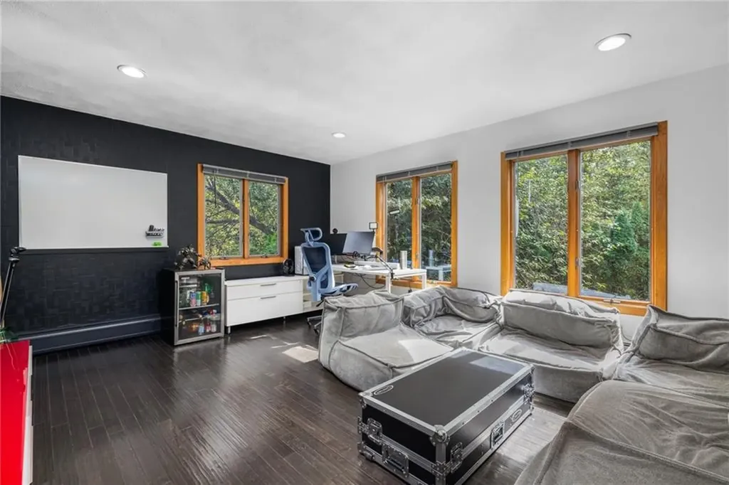 1605 Hill Farm Road Coventry RI 02816