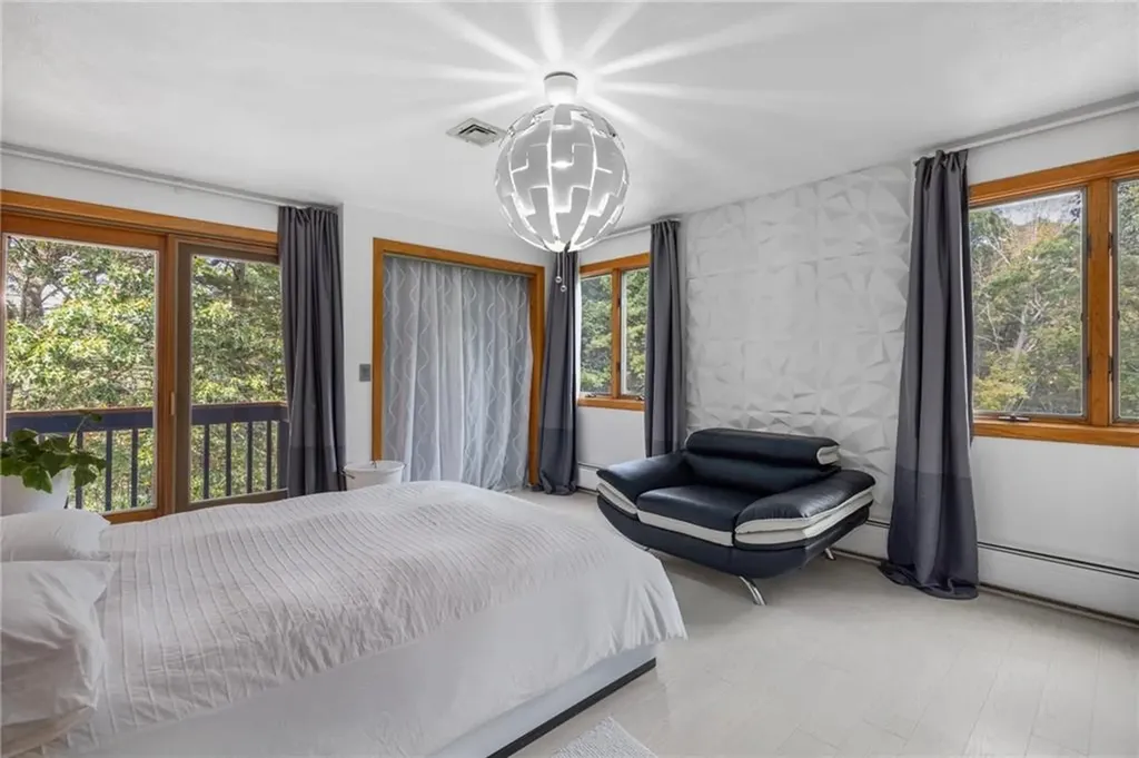 1605 Hill Farm Road Coventry RI 02816