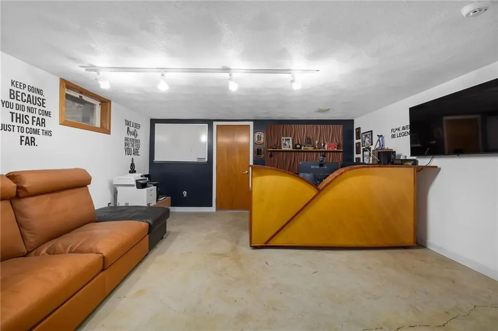 1605 Hill Farm Road Coventry RI 02816