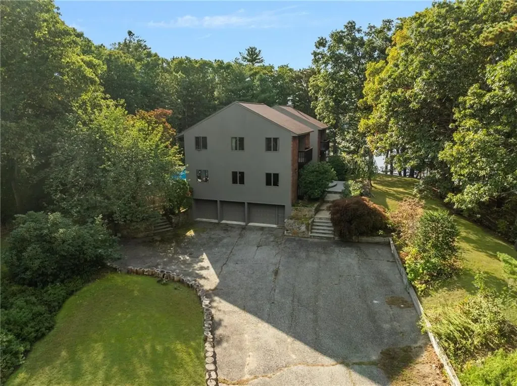 1605 Hill Farm Road Coventry RI 02816