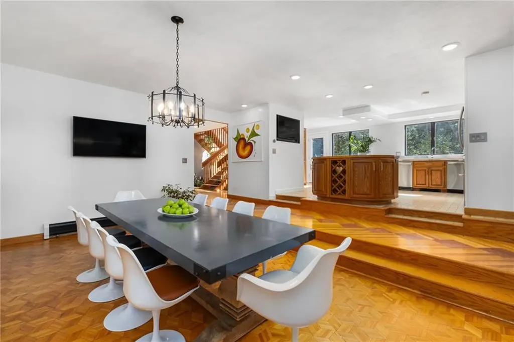 1605 Hill Farm Road Coventry RI 02816
