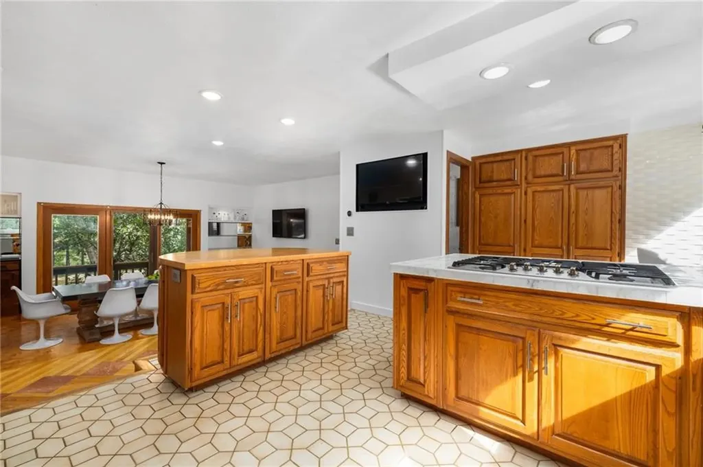 1605 Hill Farm Road Coventry RI 02816