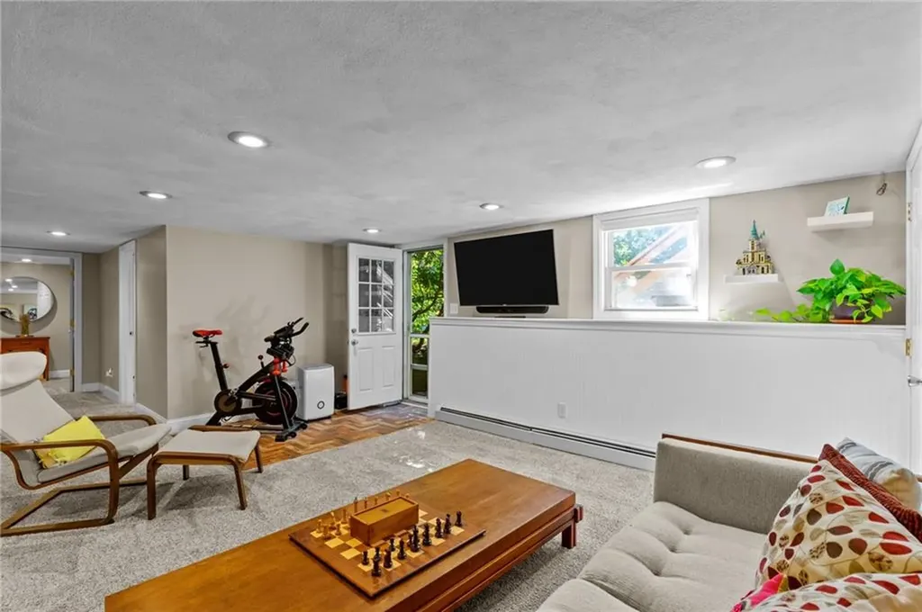 39 Lincoln Drive Johnston RI 02919