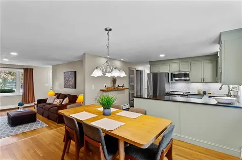 39 Lincoln Drive Johnston RI 02919