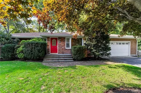 39 Lincoln Drive Johnston RI 02919