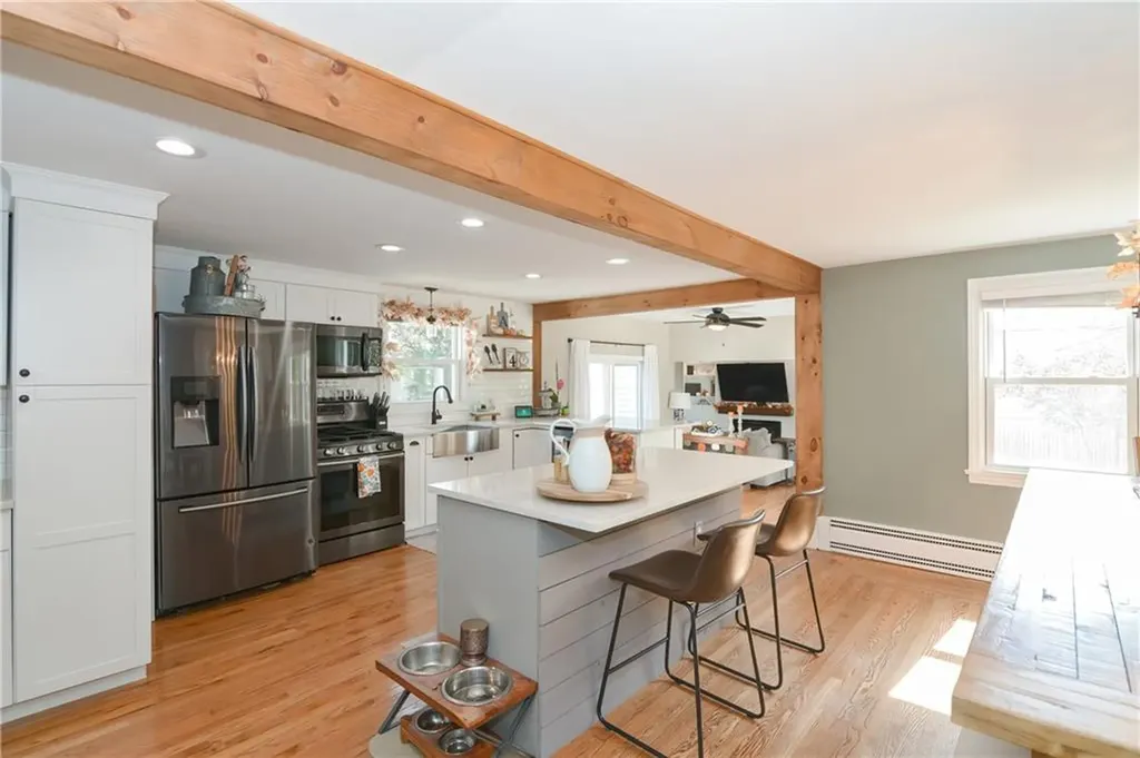34 Spring Green Road Warwick RI 02888