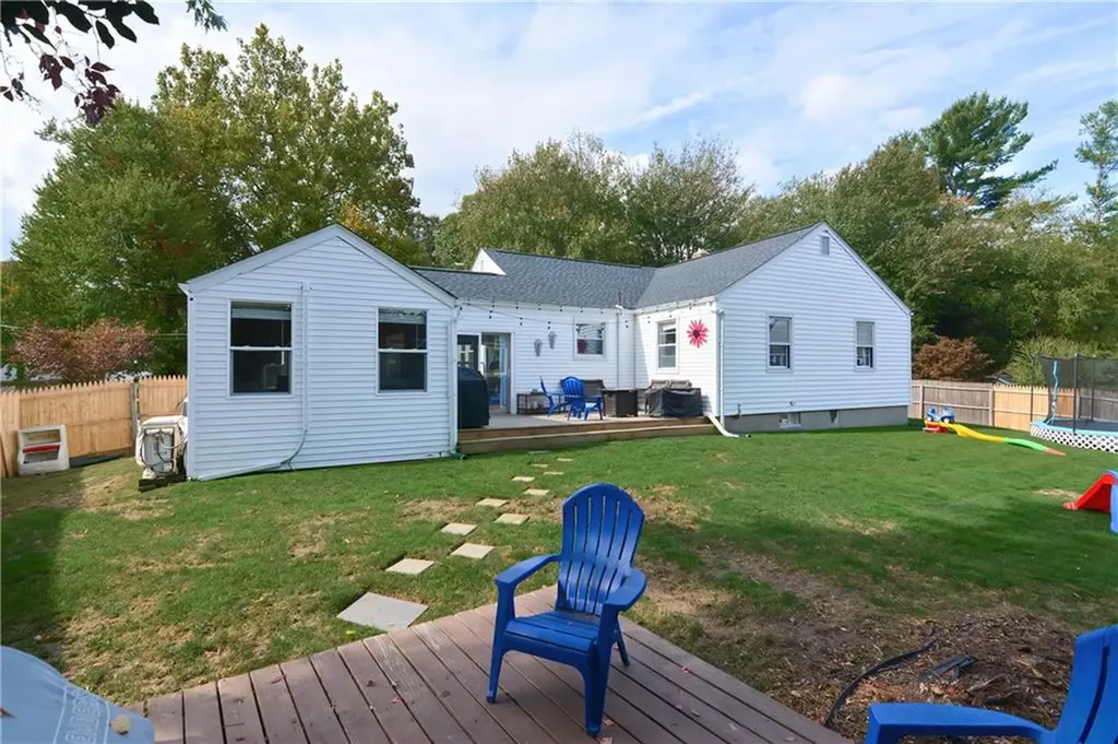 34 Spring Green Road Warwick RI 02888