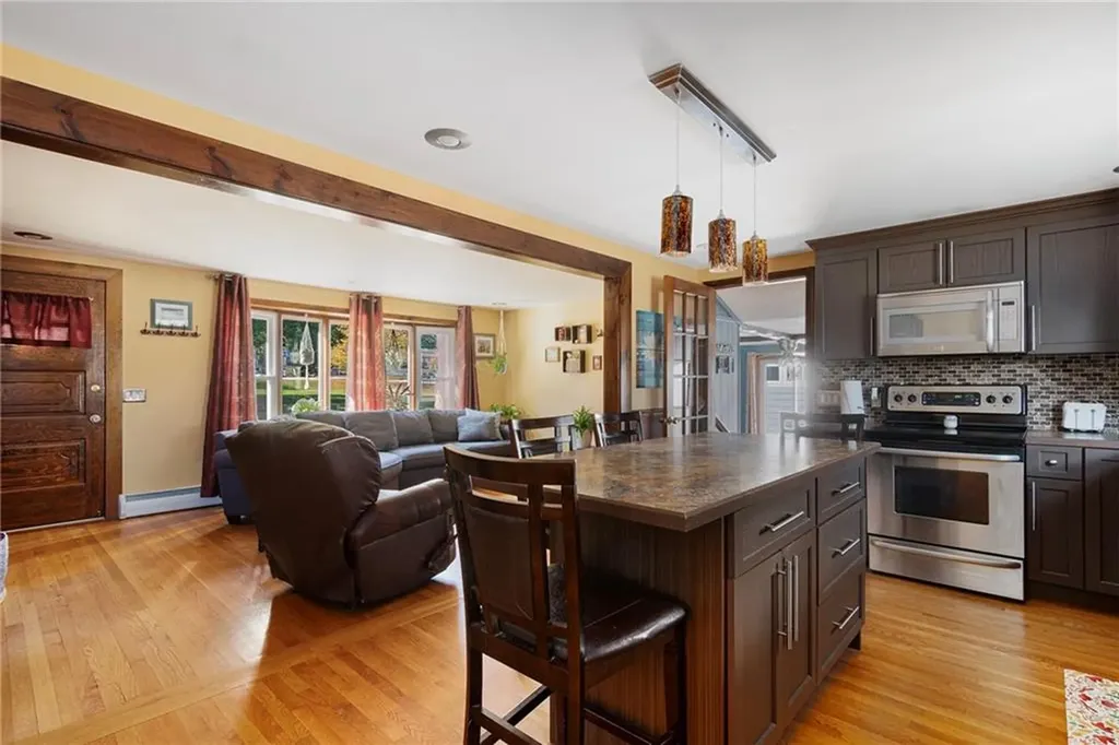 416 Budlong Road Cranston RI 02920