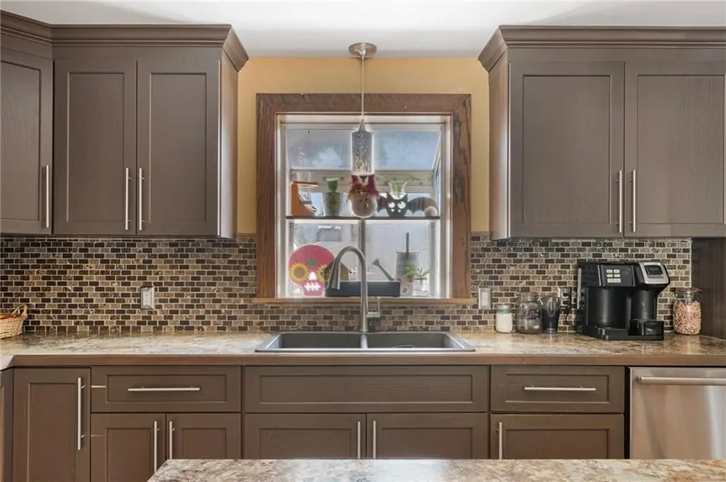416 Budlong Road Cranston RI 02920