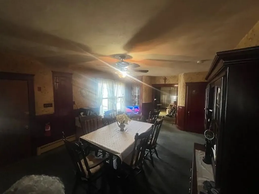 75 Winthrop Street Woonsocket RI 02895