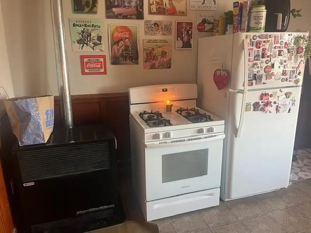 75 Winthrop Street Woonsocket RI 02895