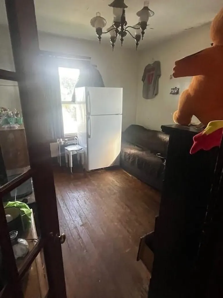 75 Winthrop Street Woonsocket RI 02895