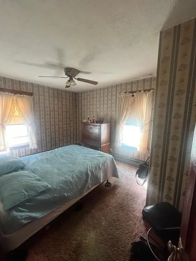 75 Winthrop Street Woonsocket RI 02895