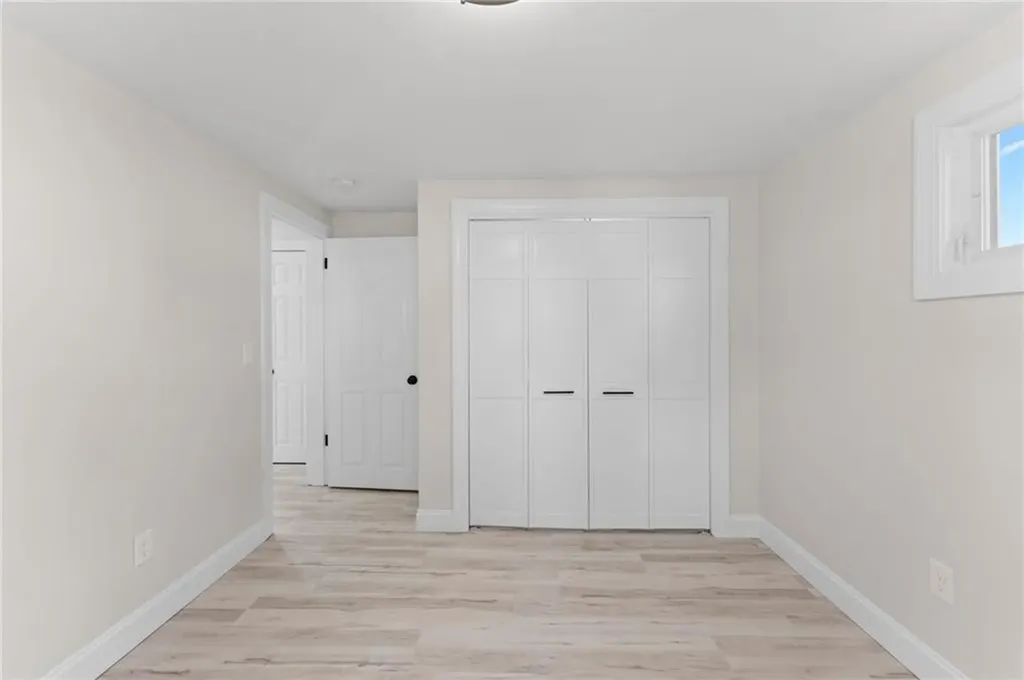 127 Owen Avenue Pawtucket RI 02860