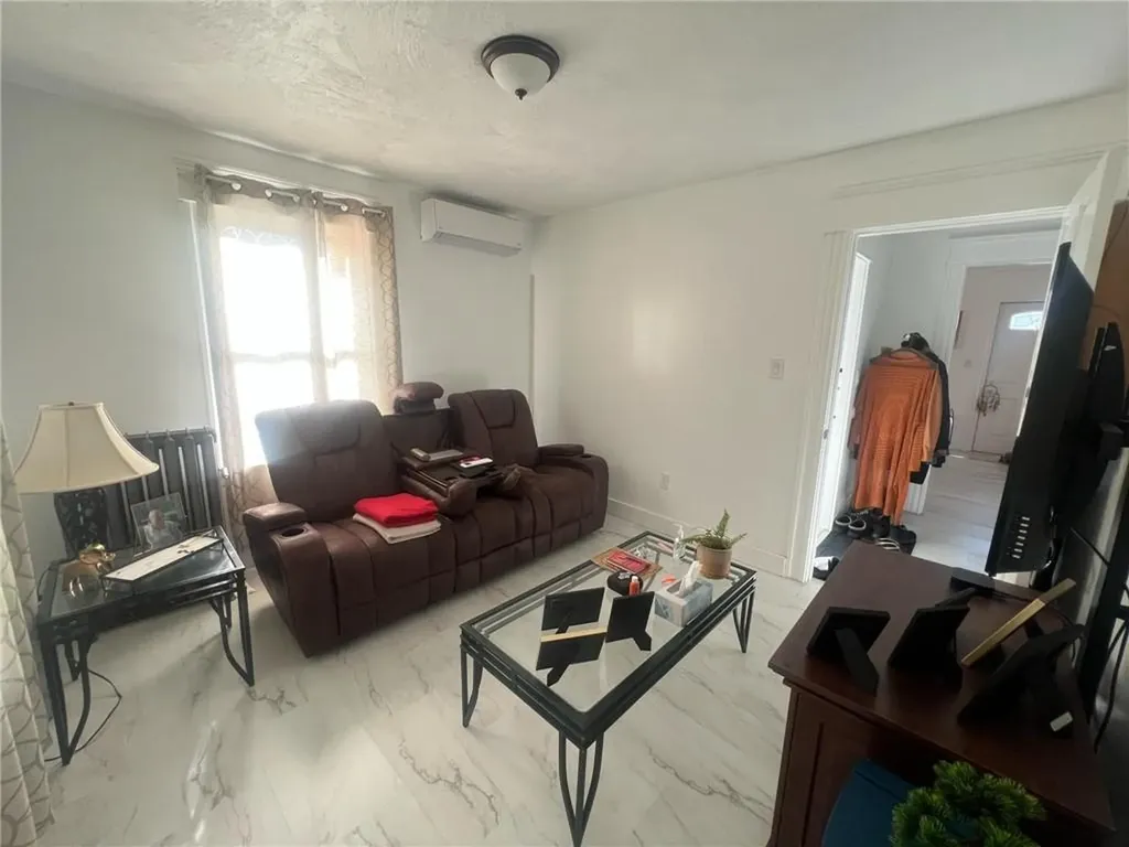 57 Clym Street Providence RI 02908