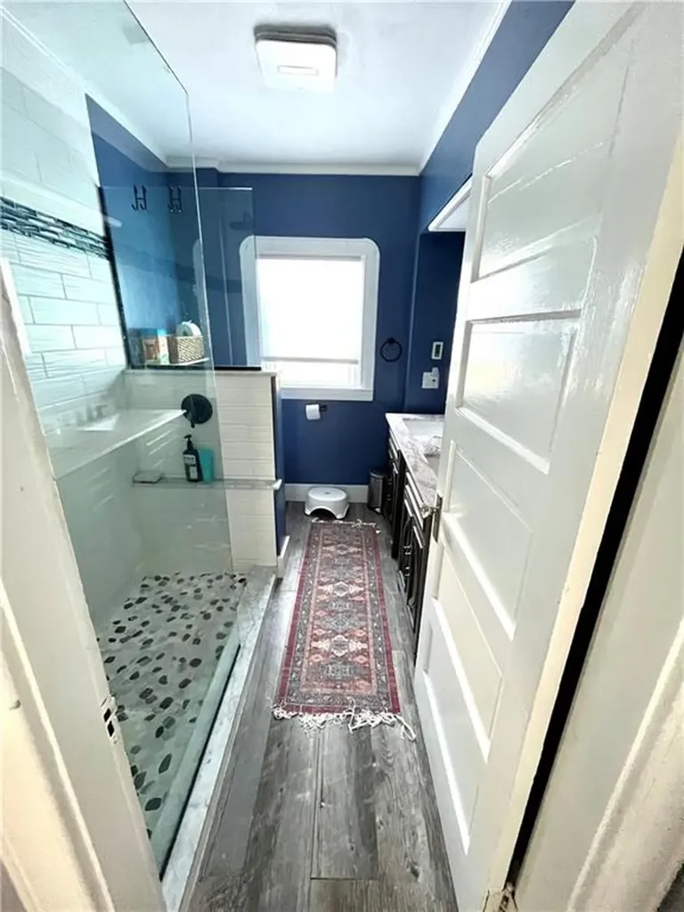 12 Bedlow Avenue Newport RI 02840