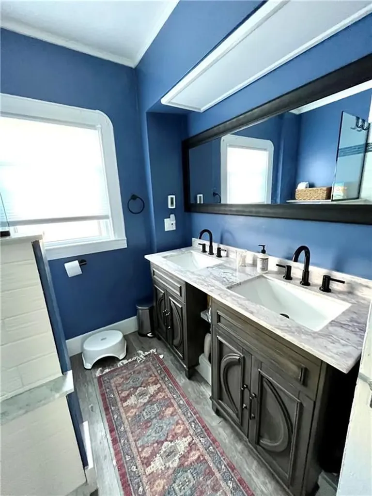 12 Bedlow Avenue Newport RI 02840