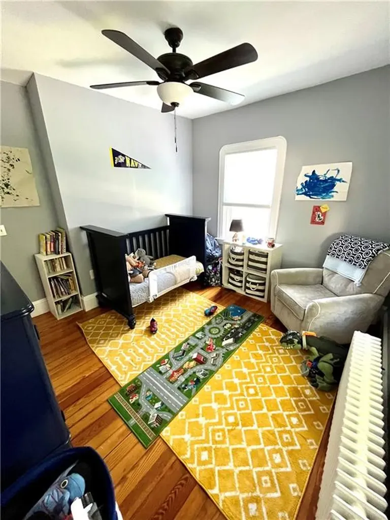 12 Bedlow Avenue Newport RI 02840