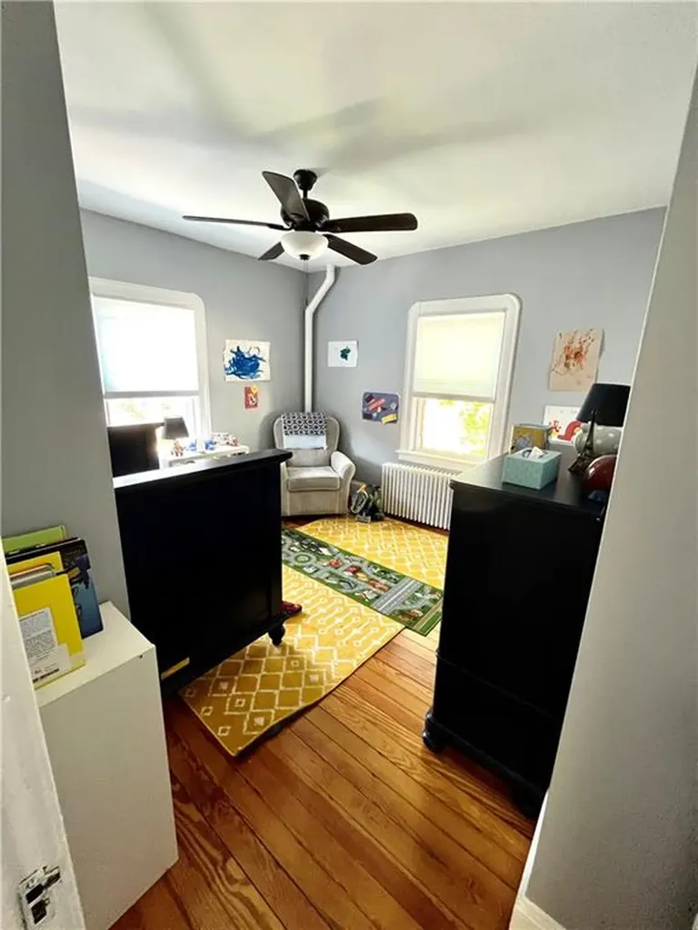 12 Bedlow Avenue Newport RI 02840