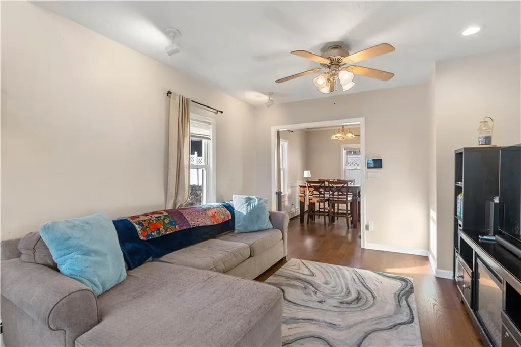 726 North Main Street Woonsocket RI 02895