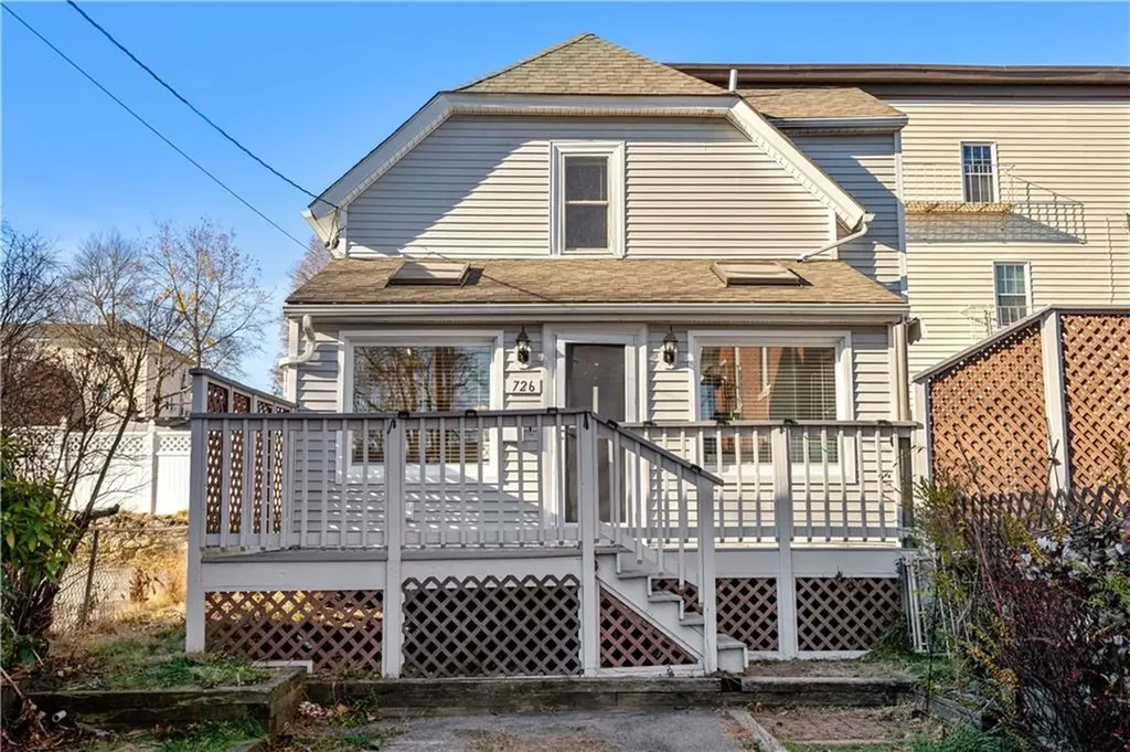 726 North Main Street Woonsocket RI 02895