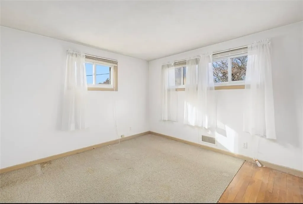 114 Covington Drive Warwick RI 02886