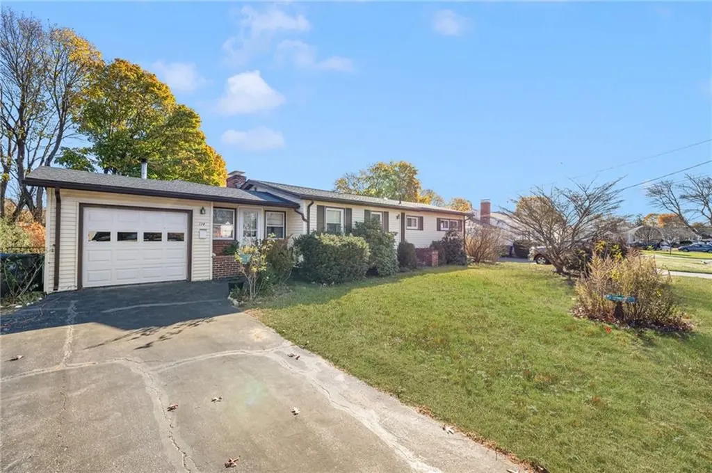 114 Covington Drive Warwick RI 02886