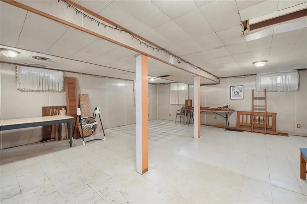 114 Covington Drive Warwick RI 02886