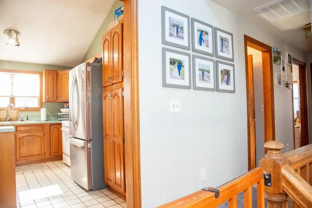 78 Bertenshaw Road Woonsocket RI 02895
