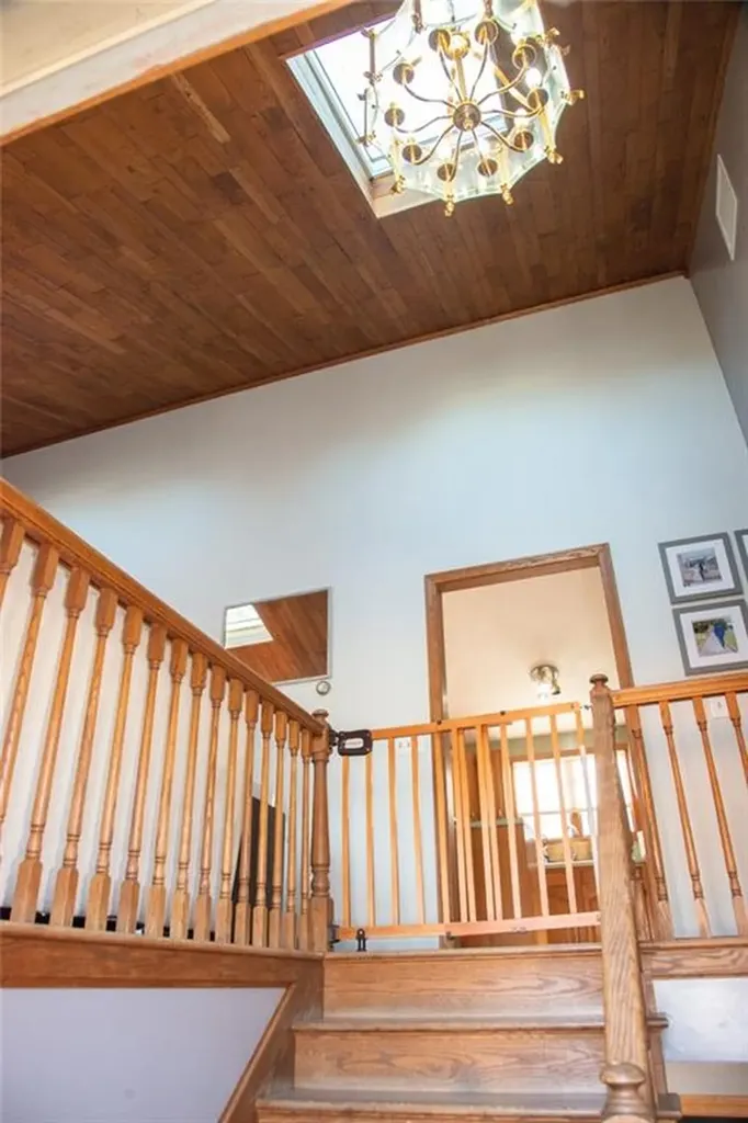 78 Bertenshaw Road Woonsocket RI 02895