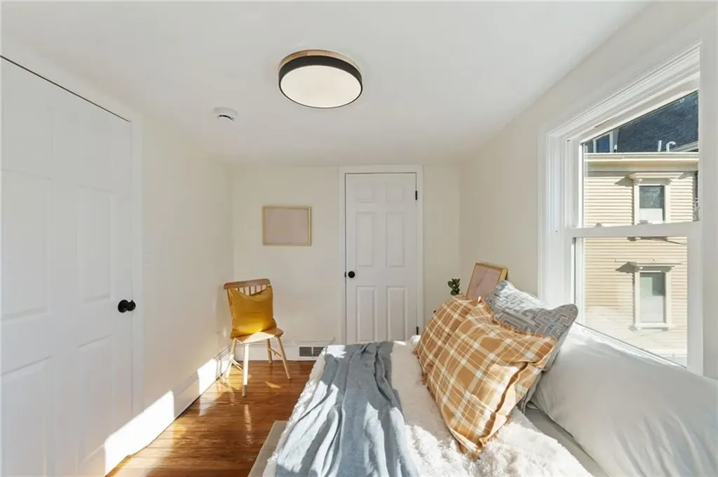 73 Grove Street Providence RI 02909