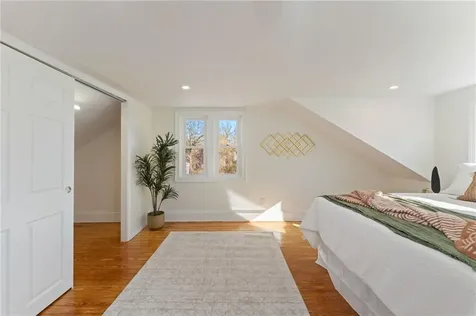 73 Grove Street Providence RI 02909