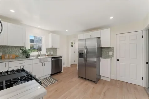 73 Grove Street Providence RI 02909