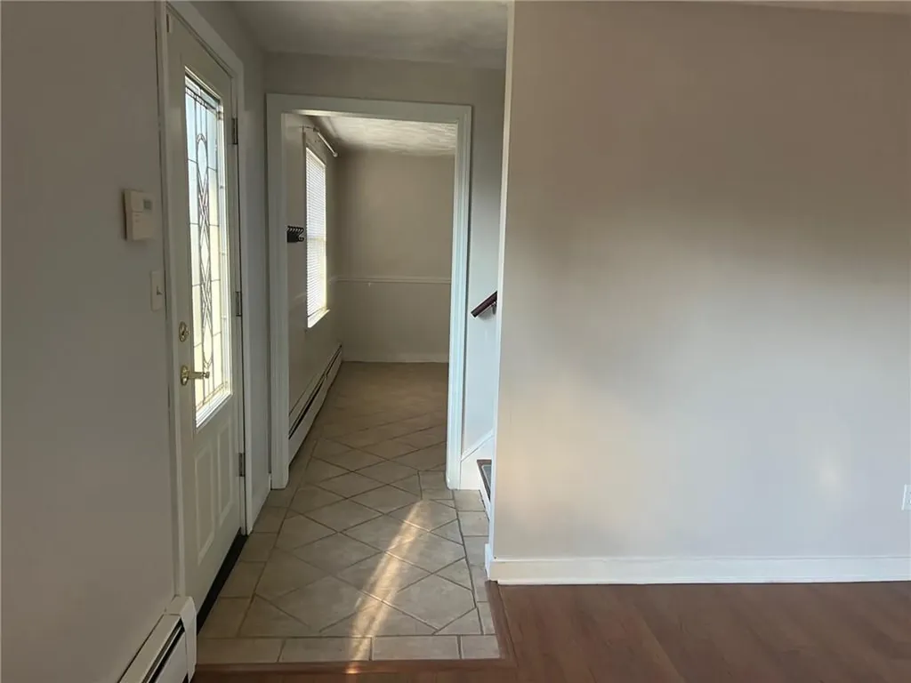 11 Candleberry Road Barrington RI 02806