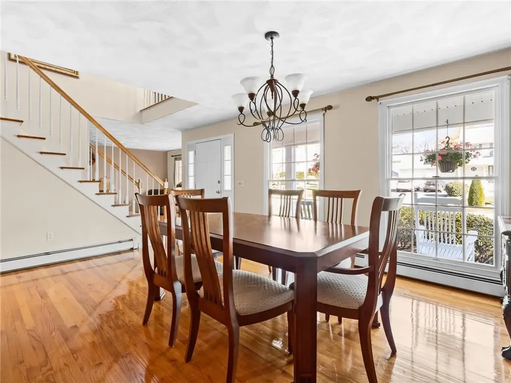 49 Peveril Road Cranston RI 02921