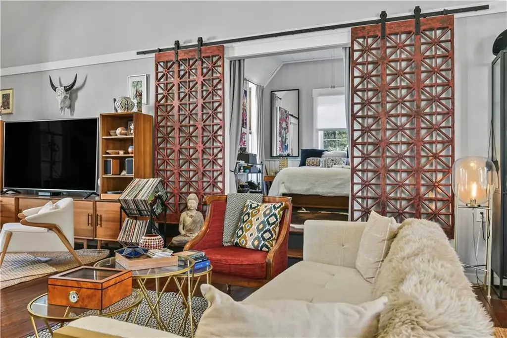 190 Hopkins Hollow Road Coventry RI 02827