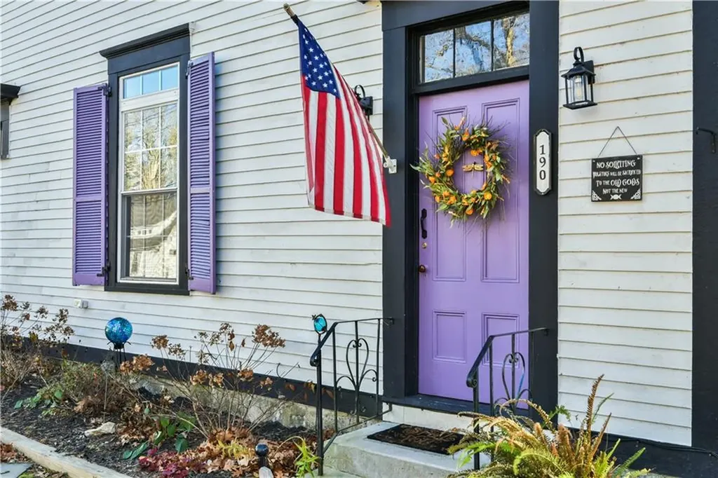 190 Hopkins Hollow Road Coventry RI 02827