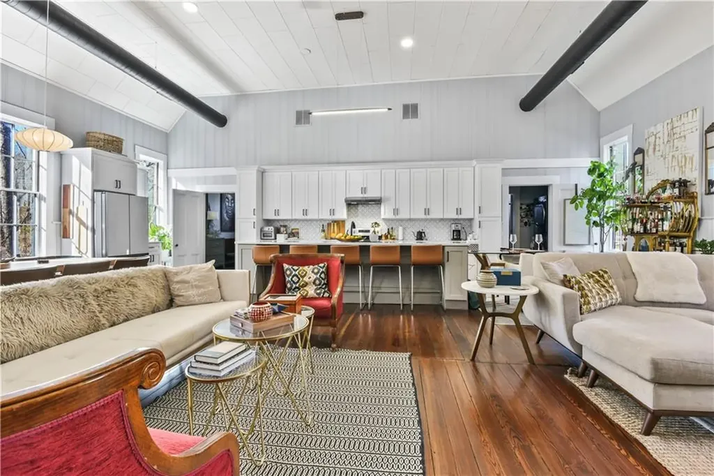 190 Hopkins Hollow Road Coventry RI 02827