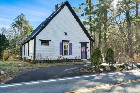 190 Hopkins Hollow Road Coventry RI 02827