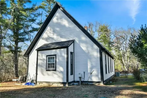 190 Hopkins Hollow Road Coventry RI 02827