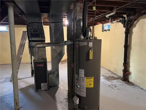 59 Belmont Street Pawtucket RI 02860