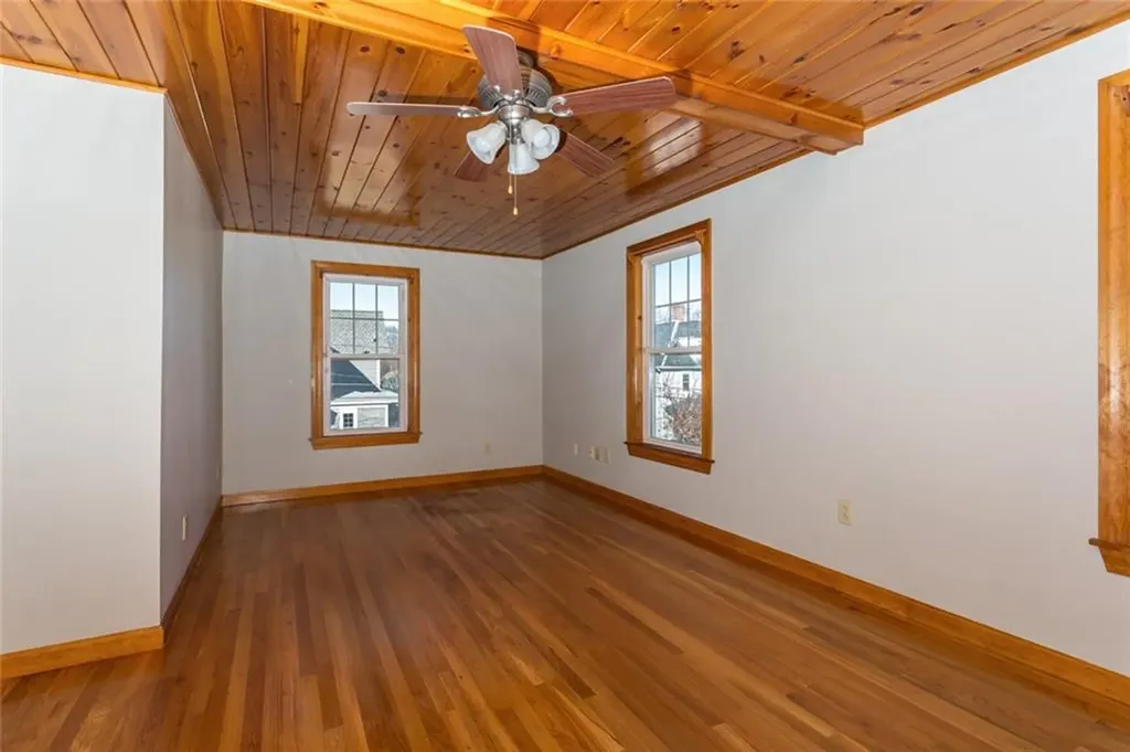 53 Andrews Street Woonsocket RI 02895