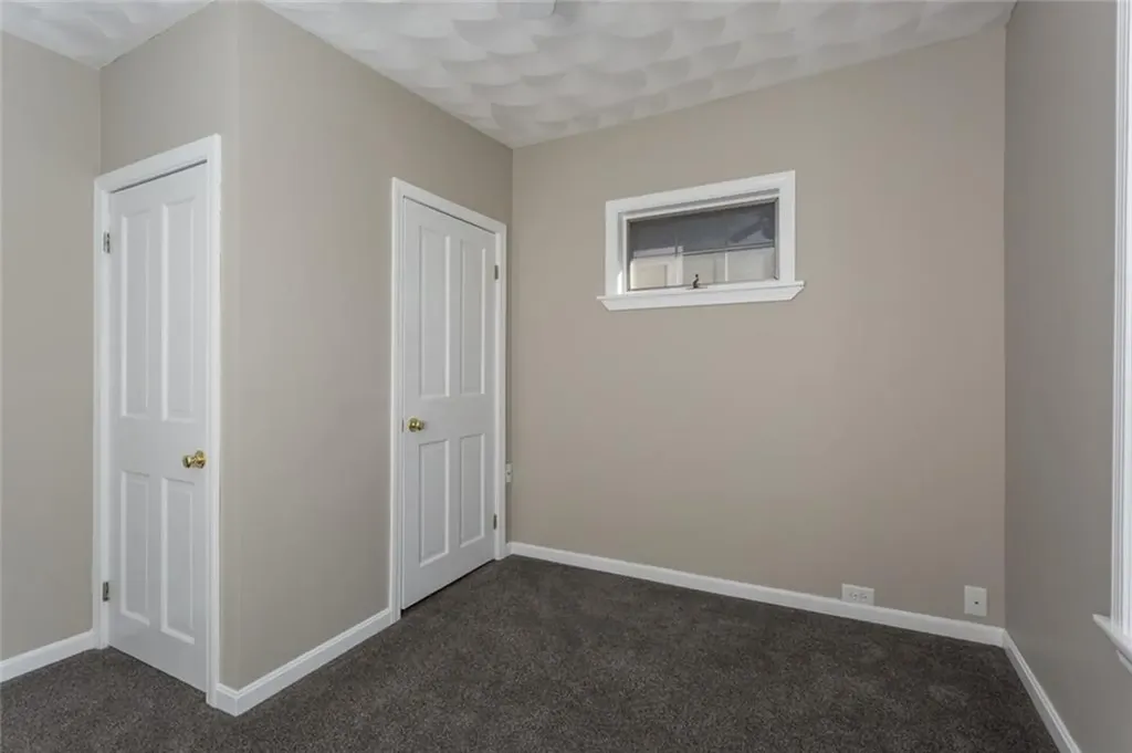 53 Andrews Street Woonsocket RI 02895