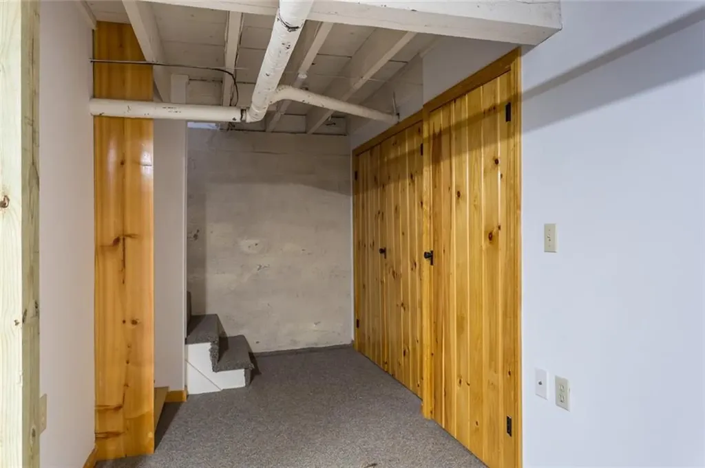 53 Andrews Street Woonsocket RI 02895