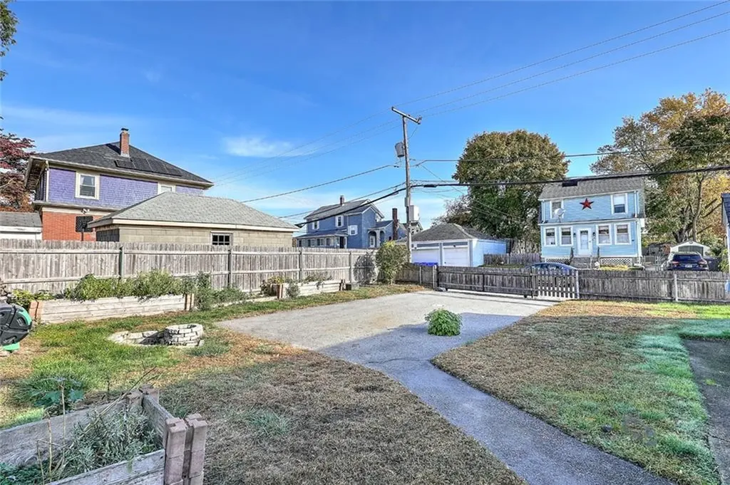 40 Lawton Street Pawtucket RI 02860