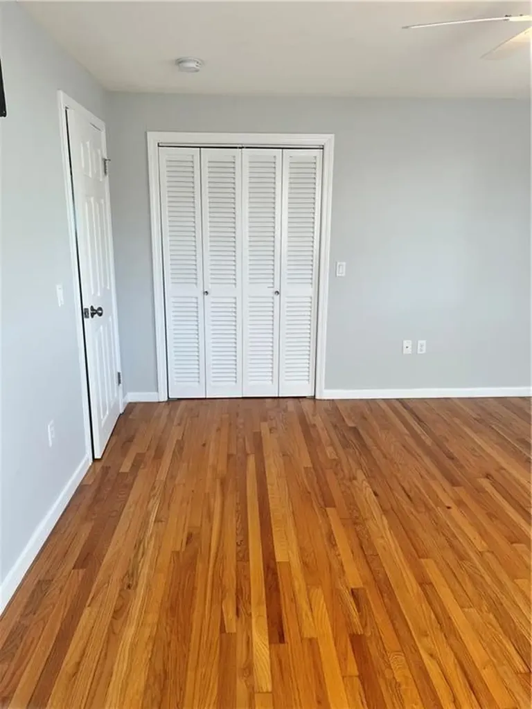 8 Chartier Circle Newport RI 02840