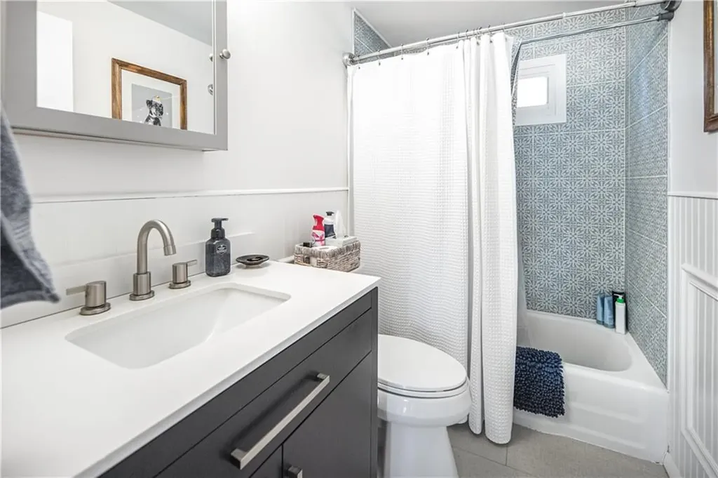 135 Fairview Avenue Cumberland RI 02864